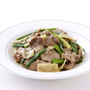 π wok fried beef with spring onions & gingers
